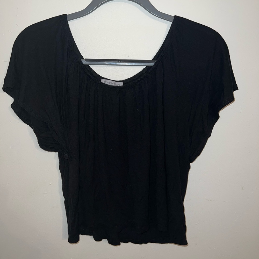 Charlotte Russe Cropped Short Sleeved Shirt Women’s Medium